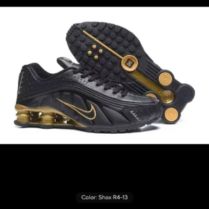 Nike Shox R4 Black Gold Men Fashion Lightweight Air Columns Running Shoes Shock-absorbing Outdoor Sports Sneakers Men